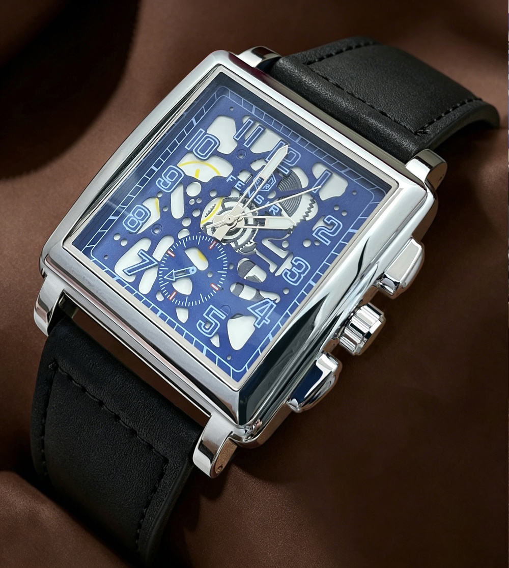 Luxury Watch Offers - 人気の海外貿易商品：シンプルな大型文字盤デザインのメンズクォーツ腕時計、防水夜光針付き、ビジネス、カジュアル、スポーツシーンに最適、軽やかな高級感とニッチなハイエンド感を提供、ヨーロッパとアメリカのトレンド、男性の日常着に最適、理想的なホリデーギフト。
