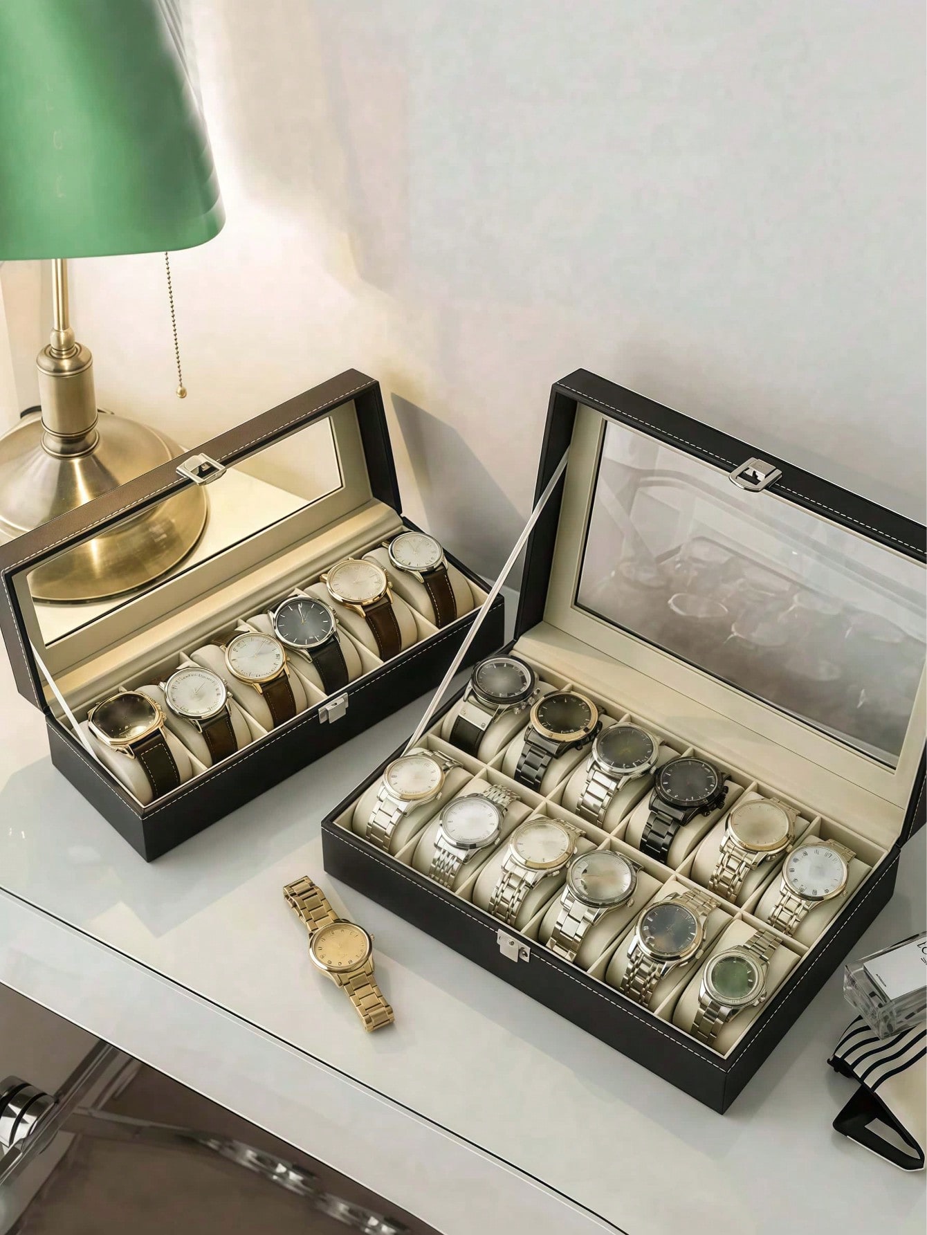 ロック付きレザー時計ボックス、大容量時計ディスプレイケース、 - Luxury Watch Holder のレビューと価格