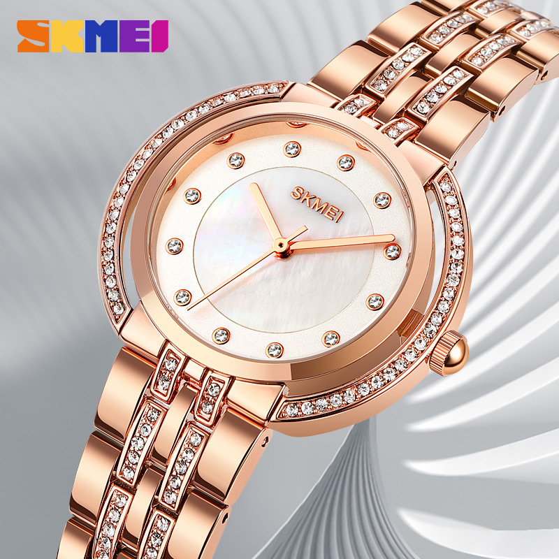 レディースブレスレットクォーツ時計高級ラインストーンダイヤル - Luxury Watch For Women のレビューと価格